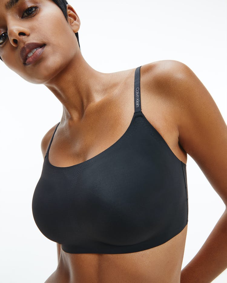 CALVIN KLEIN Invisible Lightly Lined Retro Bralette QF4783
