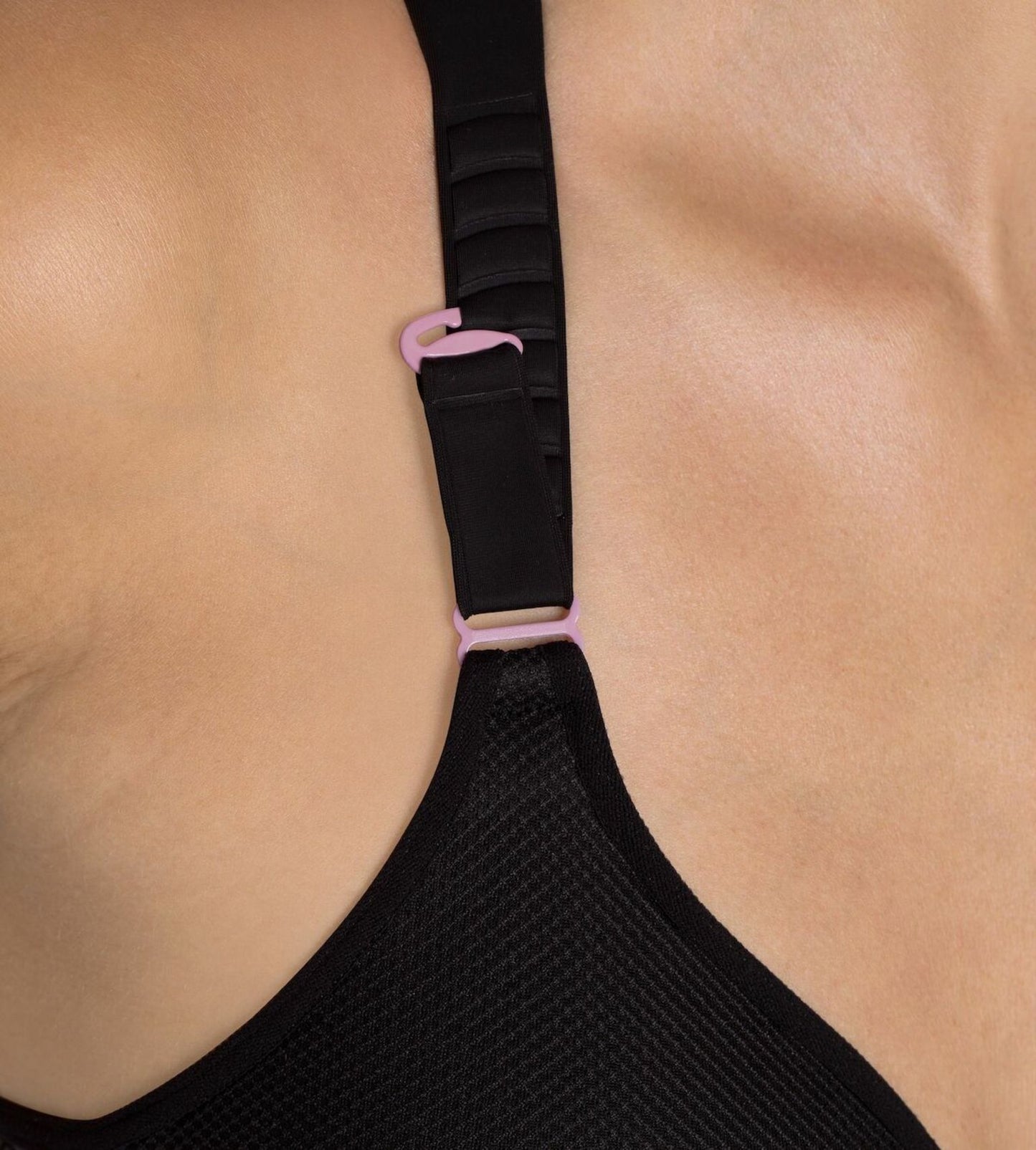 TRIUMPH Triaction Hybrid Lite Non Wired Sports Bra 10162782