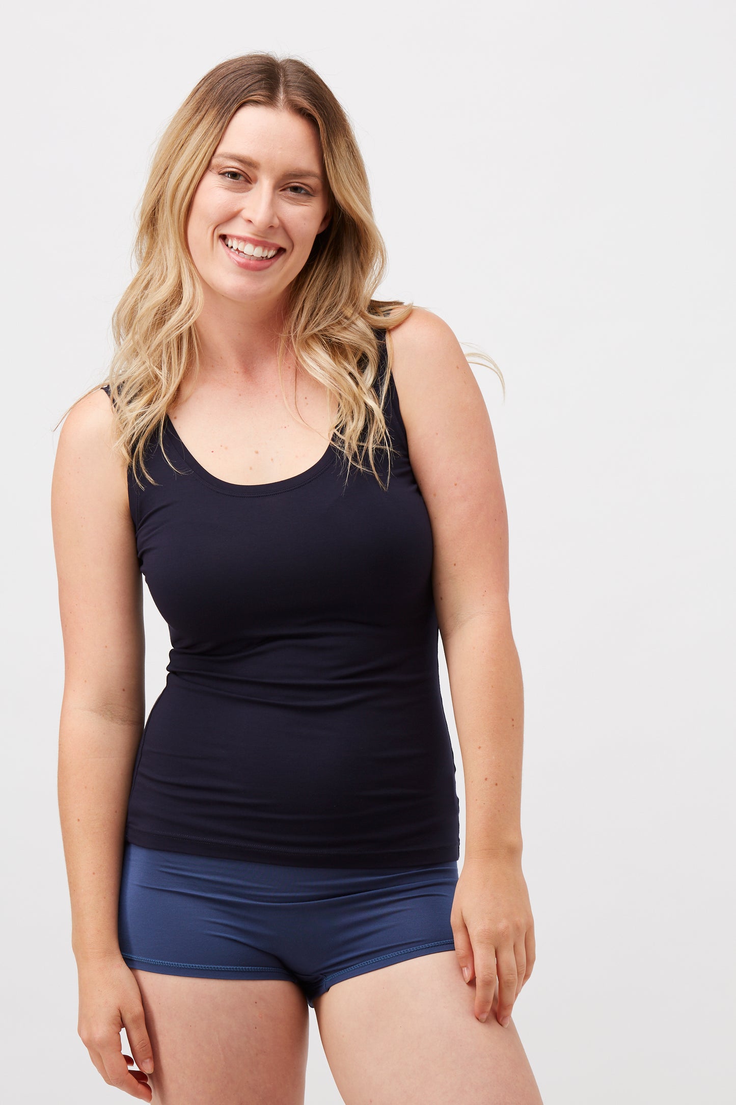 Tani Scoop Tank 79246 - Basic