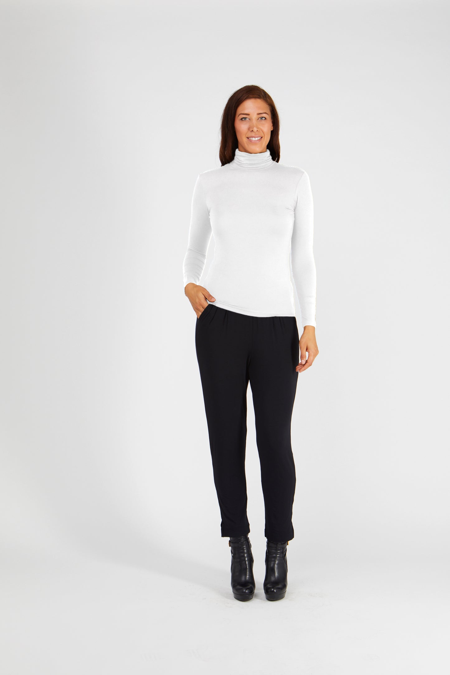 TANI Turtle Neck Long Sleeve Skivvy Modal 79278