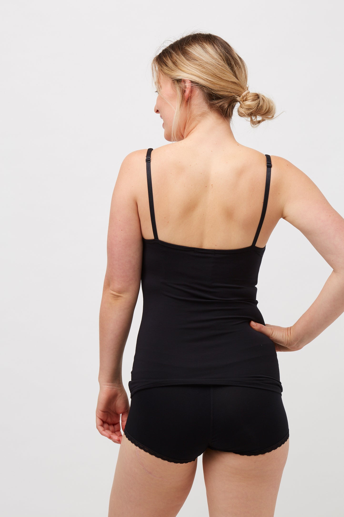 TANI Shoe String Camisole Singlet 79703