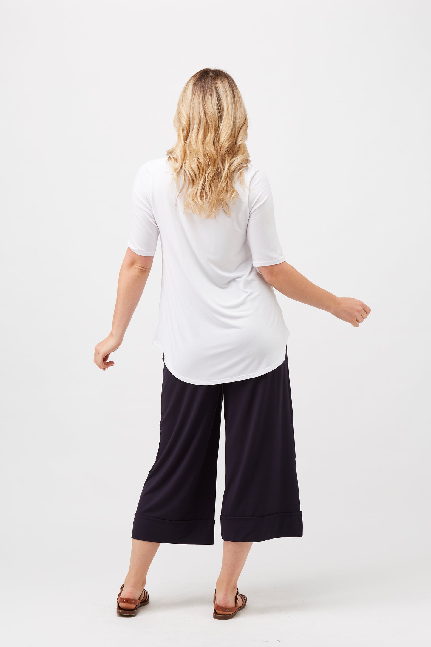 TANI Elbow Swing Tee 79765