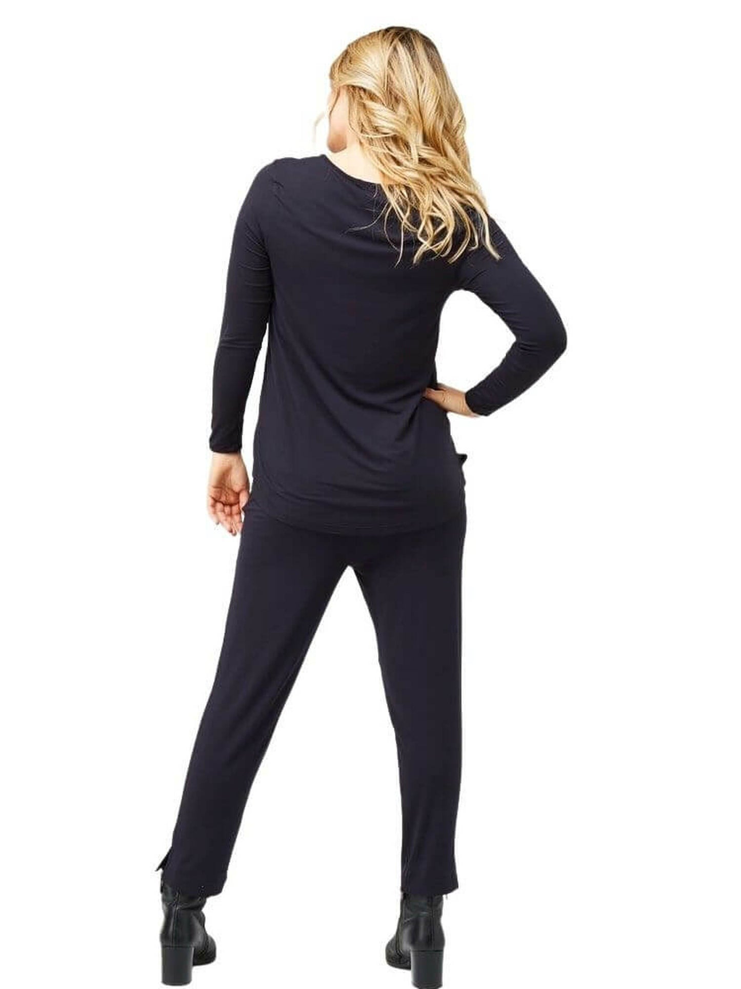 TANI Split Hem Long Sleeve Relax Fit Top 79410