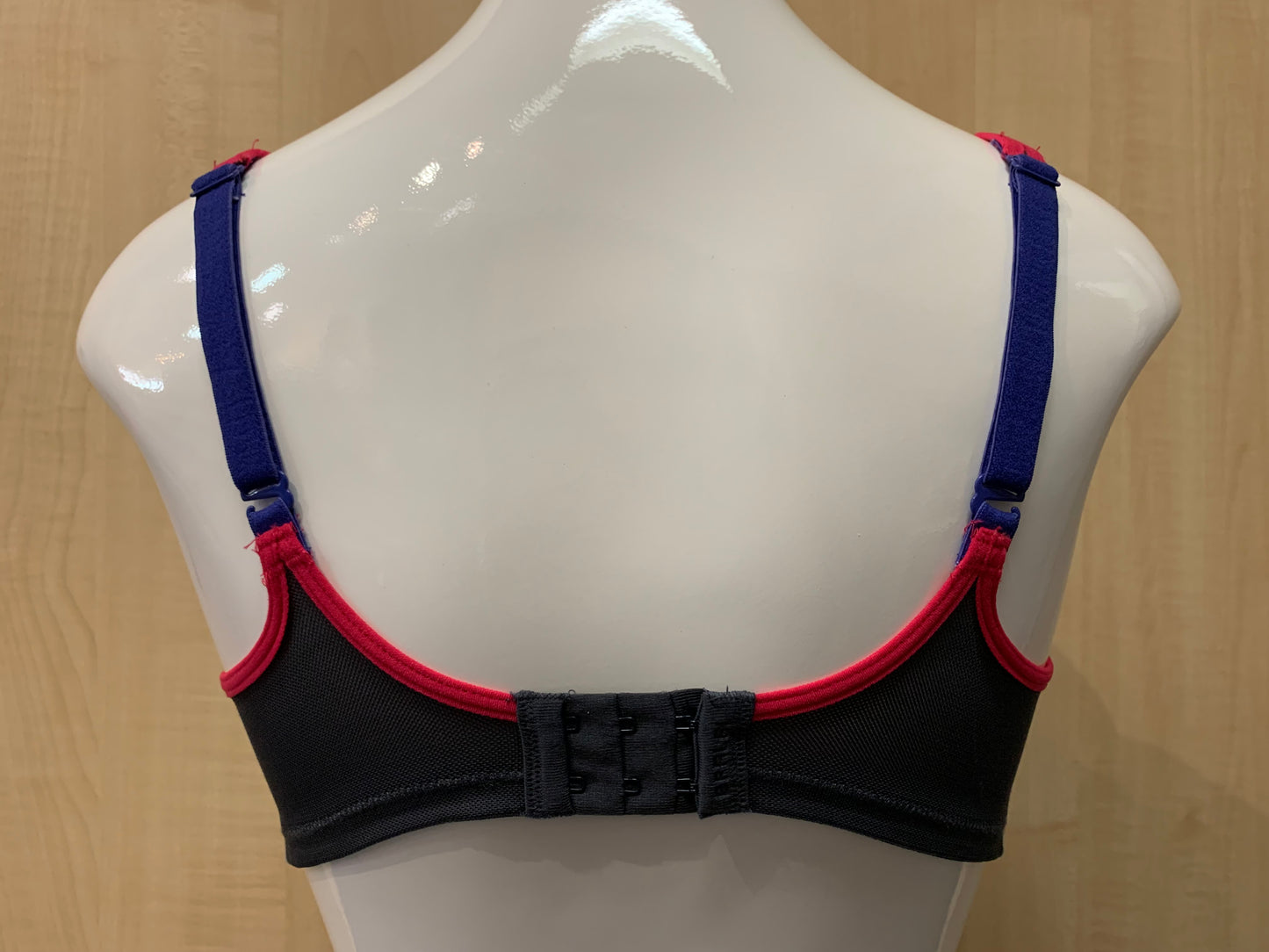 Berlei Electrify Sports Y556W