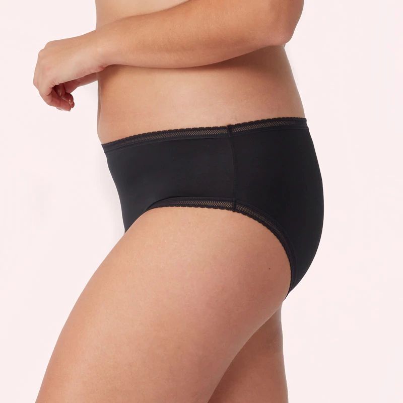 LOVE LUNA Cotton Period Bikini Brief