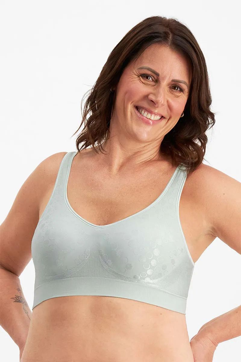 PLAYTEX Comfort Revolution Contour Wirefree Bra Y1119H