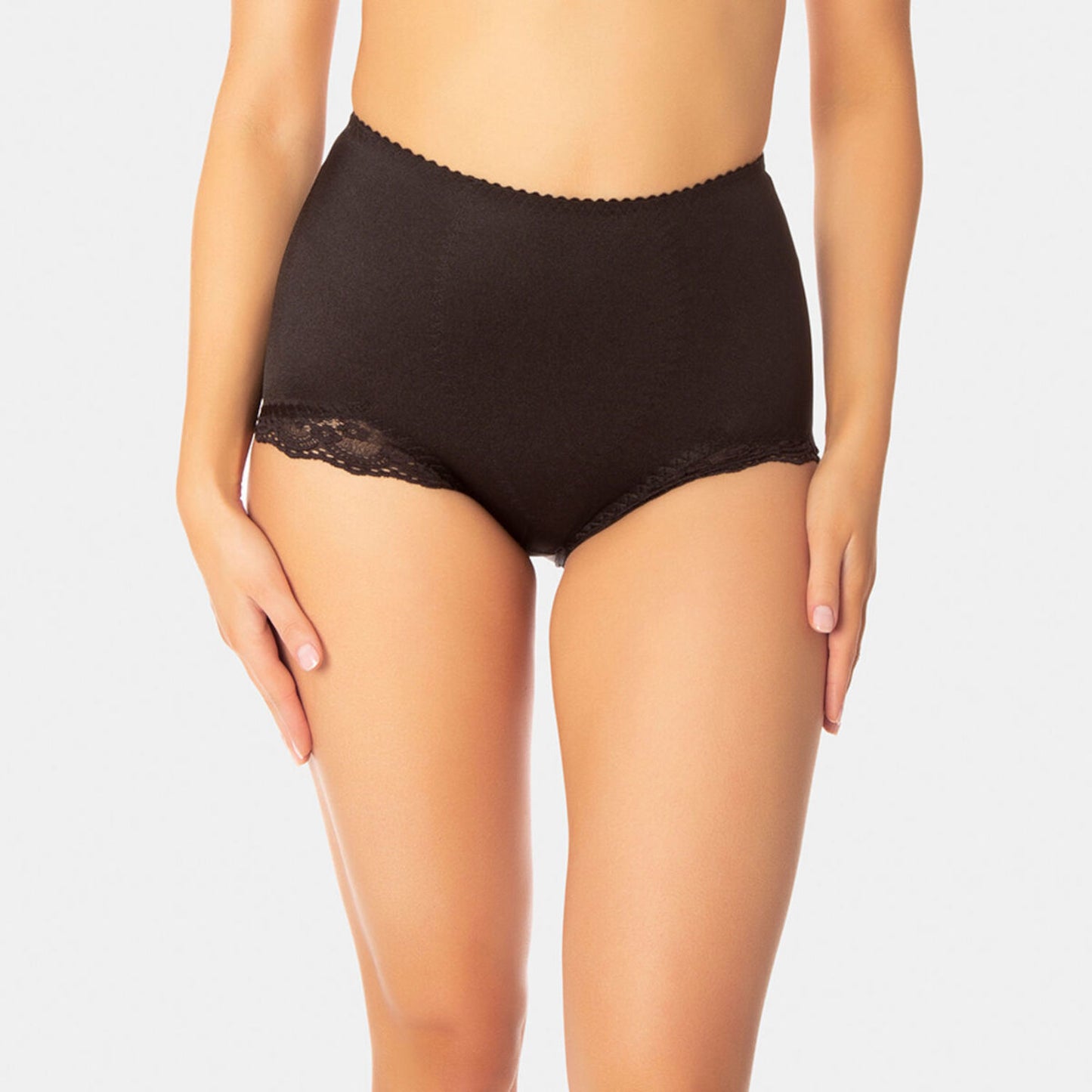 TRIUMPH Something Else Tum-E-Lace Panty 10000119